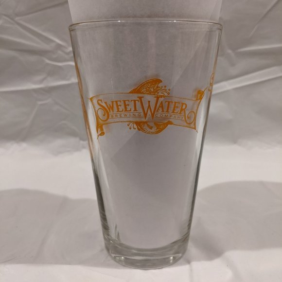 SweetWater Sch'Wheat Pint Glass, Single Pint Glass, Great Condition with no chip - Picture 2 of 6